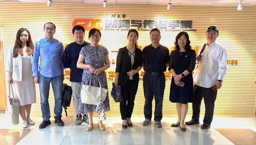 说明: 赴广州大学漫画腐
调研3